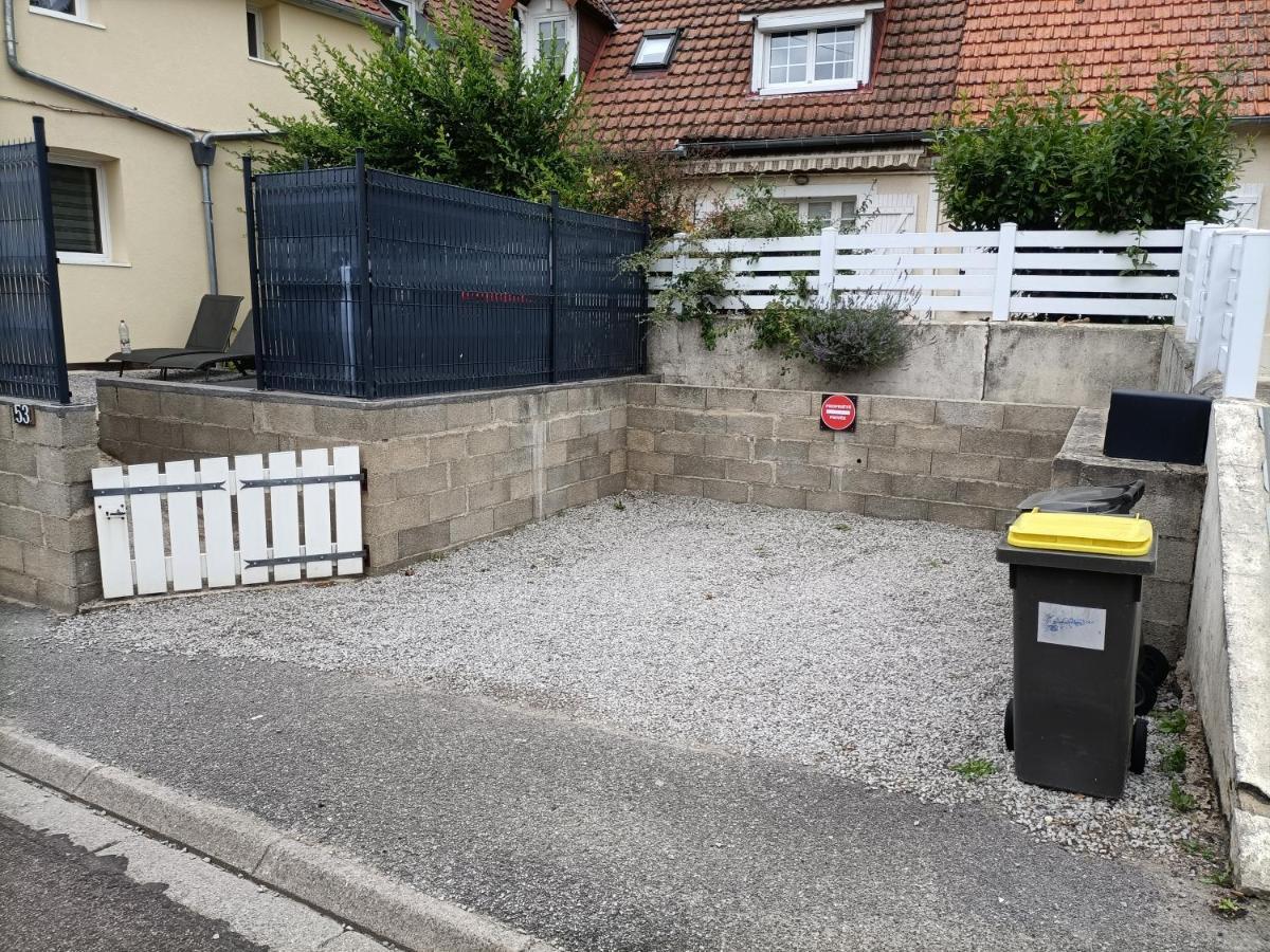 Agreable Maison 3* En Bord De Mer Dieppe Exterior foto