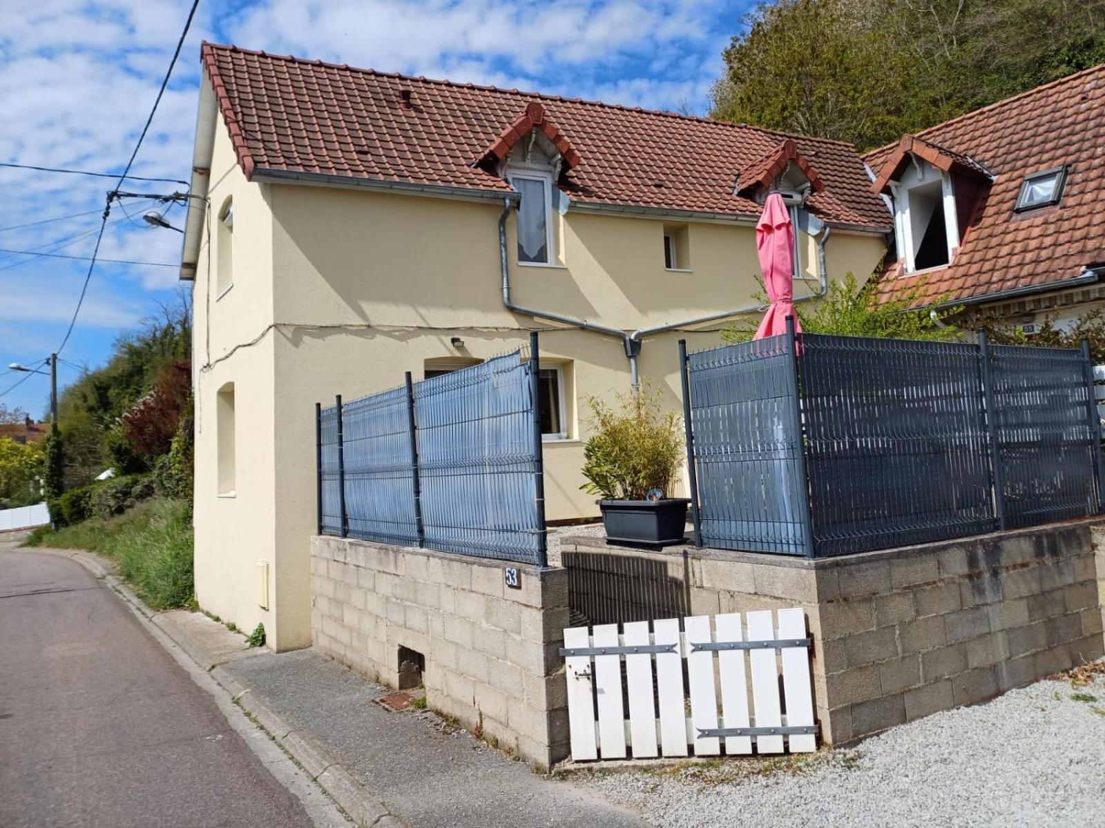 Agreable Maison 3* En Bord De Mer Dieppe Exterior foto